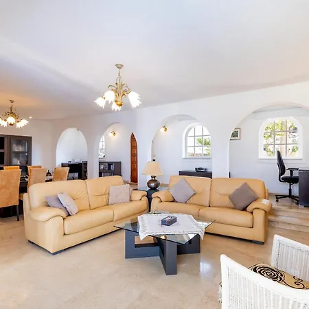 Laban Crab Island * Puerto de Santiago (Tenerife)